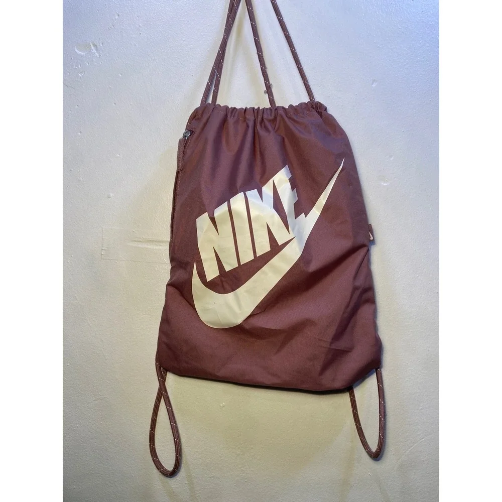 Nike Heritage Drawstring Gym Sack Bag Mauve Pink Athletic 17X13 Inch Futura Logo